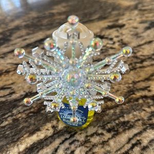 Bath & Body Works Silver Snowflake Wallflower Plug